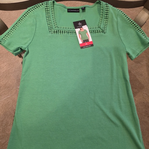 Express Navy Top - Picture 6 of 11